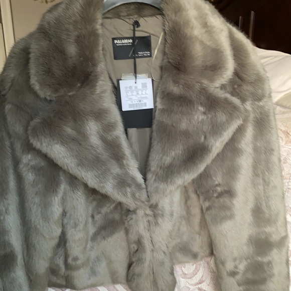 PULL&BEAR Faux Fur Coat L - Picture 15 of 16